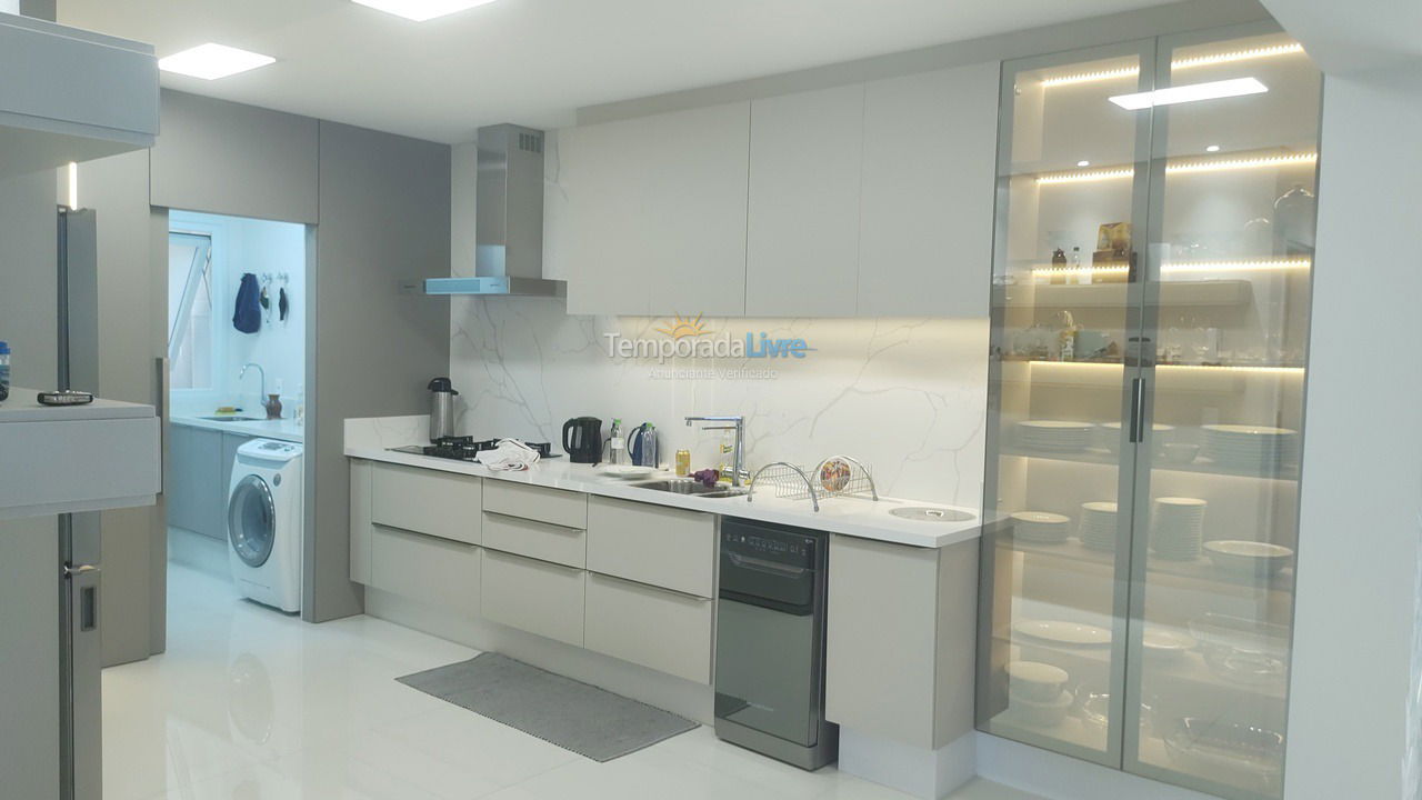 Apartamento para aluguel de temporada em Florianopolis (Jurerê Internacional)