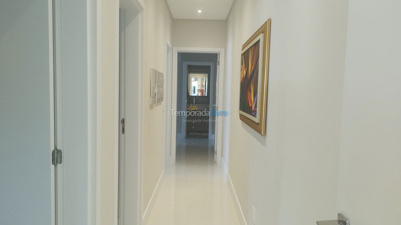 Apartamento para aluguel de temporada em Florianopolis (Jurerê Internacional)