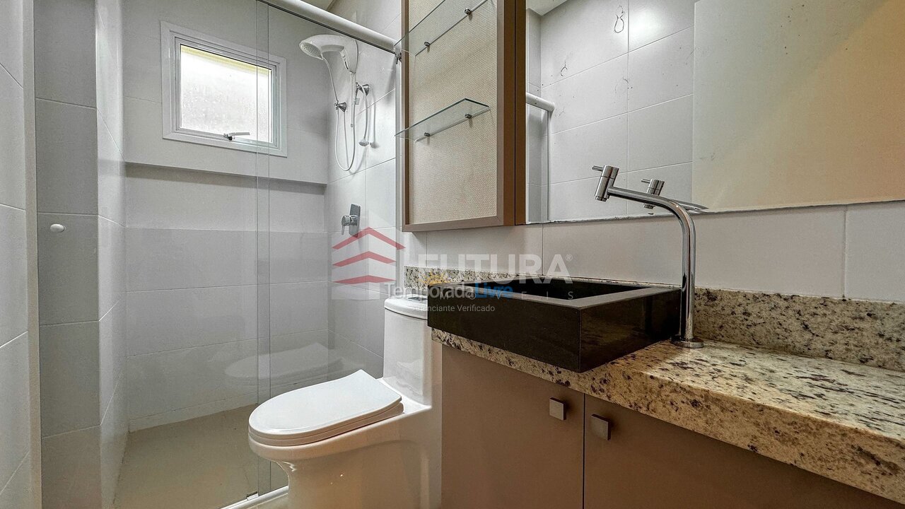 Apartamento para aluguel de temporada em Bombinhas (Canto Grande)