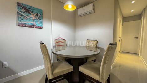 Apartamento com 02 dormitórios - LA040EF