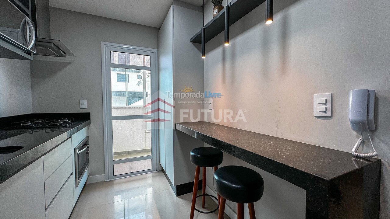 Apartamento para aluguel de temporada em Bombinhas (Canto Grande)