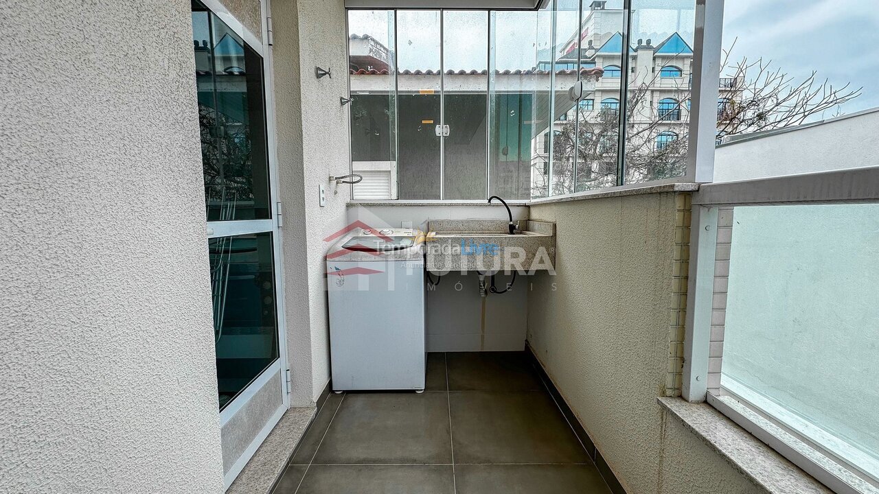 Apartamento para aluguel de temporada em Bombinhas (Canto Grande)