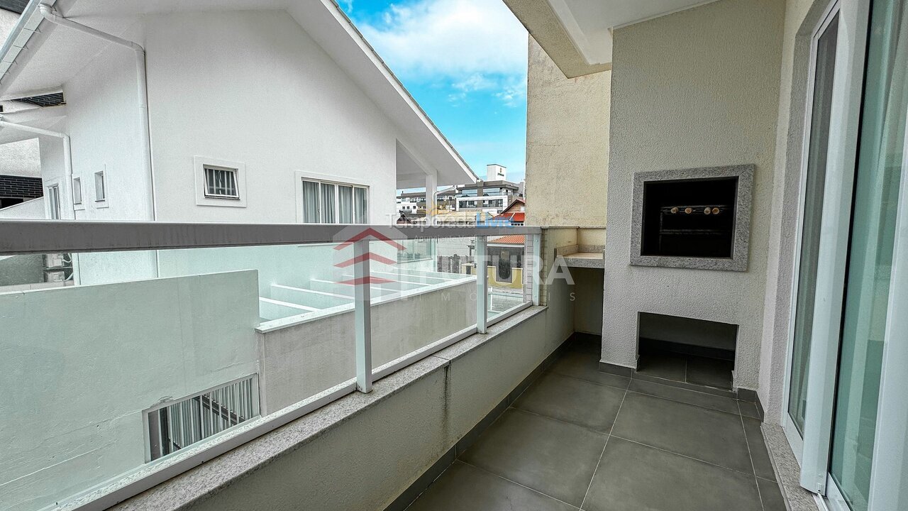 Apartamento para aluguel de temporada em Bombinhas (Canto Grande)