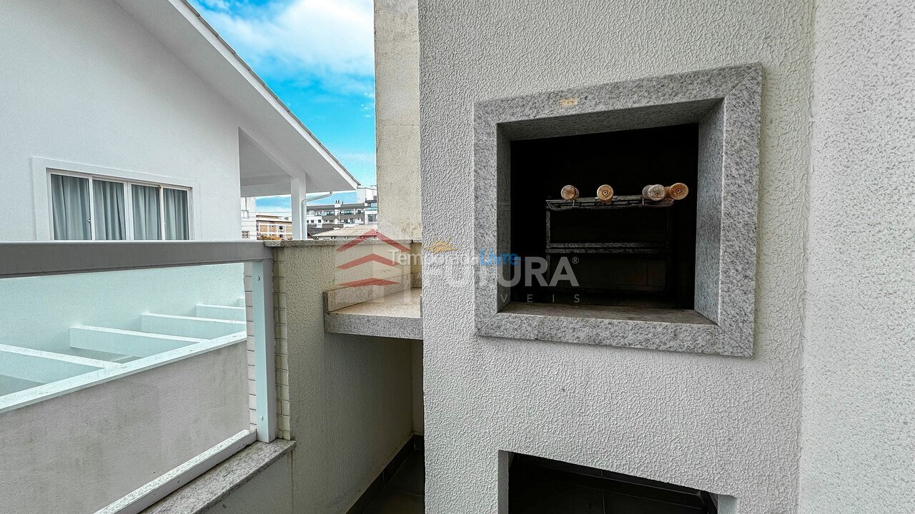 Apartamento para aluguel de temporada em Bombinhas (Canto Grande)
