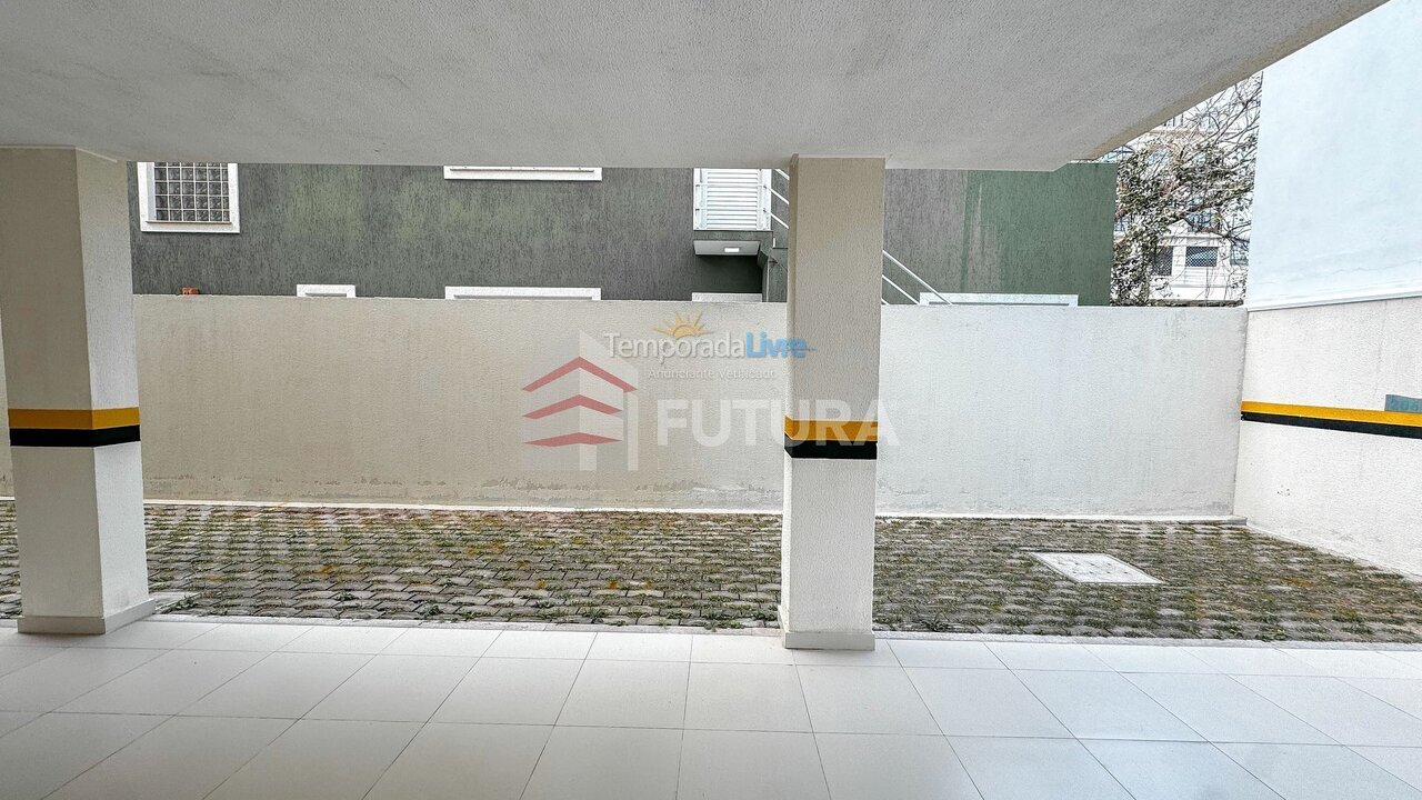 Apartamento para aluguel de temporada em Bombinhas (Canto Grande)