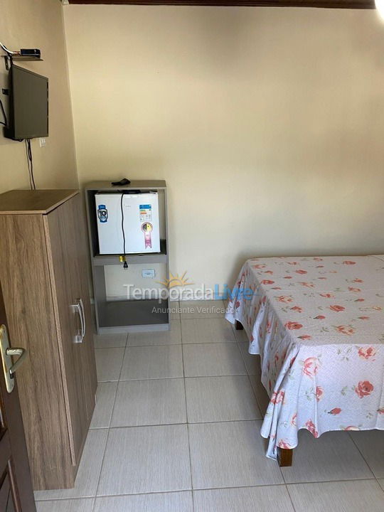 Casa para aluguel de temporada em Ubatuba (Pereque Açu)