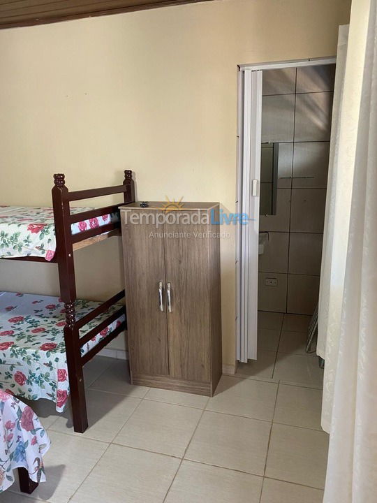 Casa para aluguel de temporada em Ubatuba (Pereque Açu)