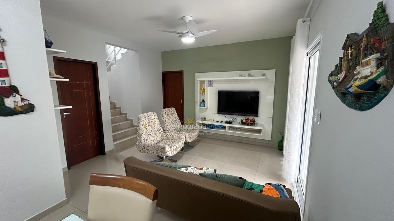 Casa para alquiler de vacaciones em Bombinhas (Praia de Bombas)