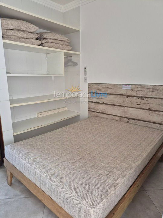 Apartamento para aluguel de temporada em Ubatuba (Praia do Tenório)