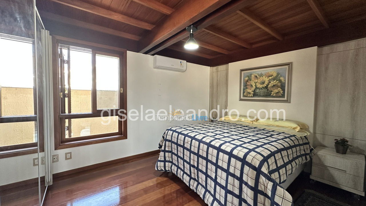 Casa para aluguel de temporada em Florianopolis (Jurerê Internacional)
