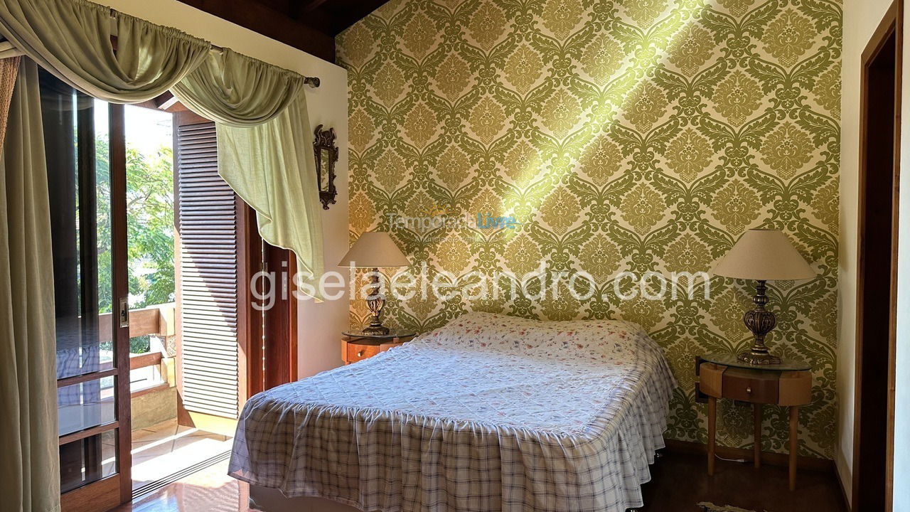Casa para aluguel de temporada em Florianopolis (Jurerê Internacional)