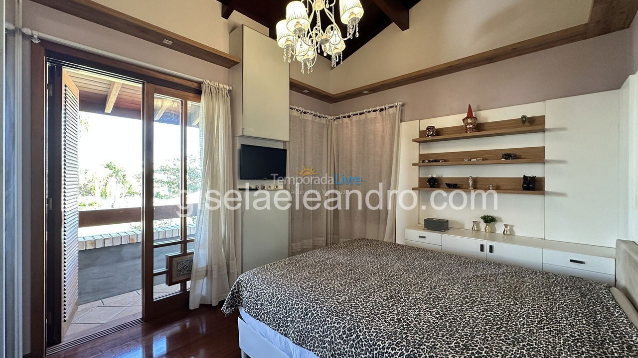 Casa para aluguel de temporada em Florianopolis (Jurerê Internacional)