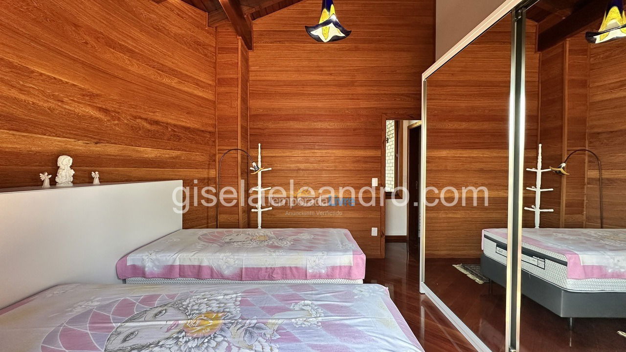 Casa para aluguel de temporada em Florianopolis (Jurerê Internacional)