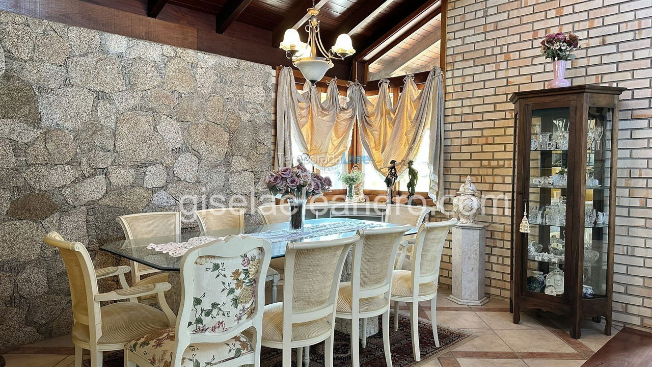 Casa para aluguel de temporada em Florianopolis (Jurerê Internacional)