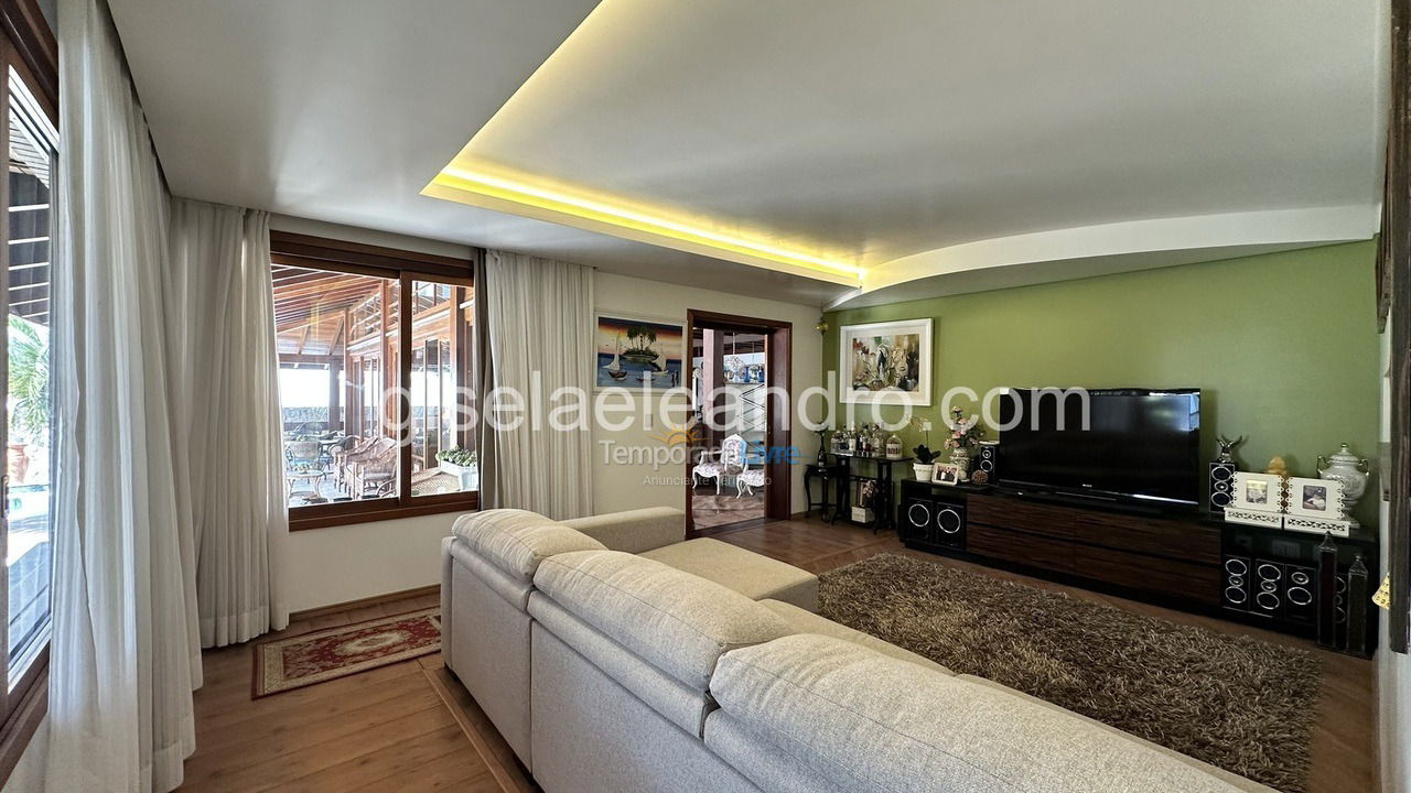 Casa para aluguel de temporada em Florianopolis (Jurerê Internacional)
