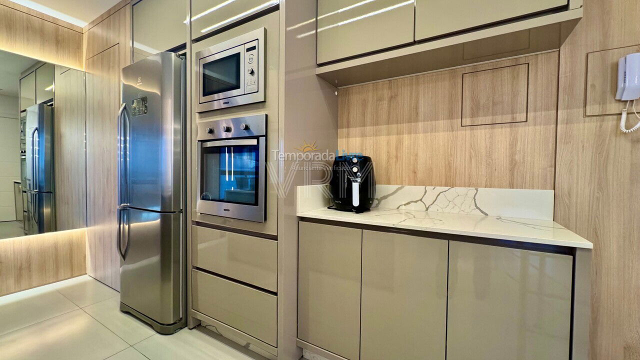 Apartment for vacation rental in Bombinhas (Canto Grande)
