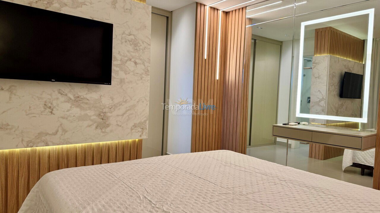 Apartment for vacation rental in Bombinhas (Canto Grande)