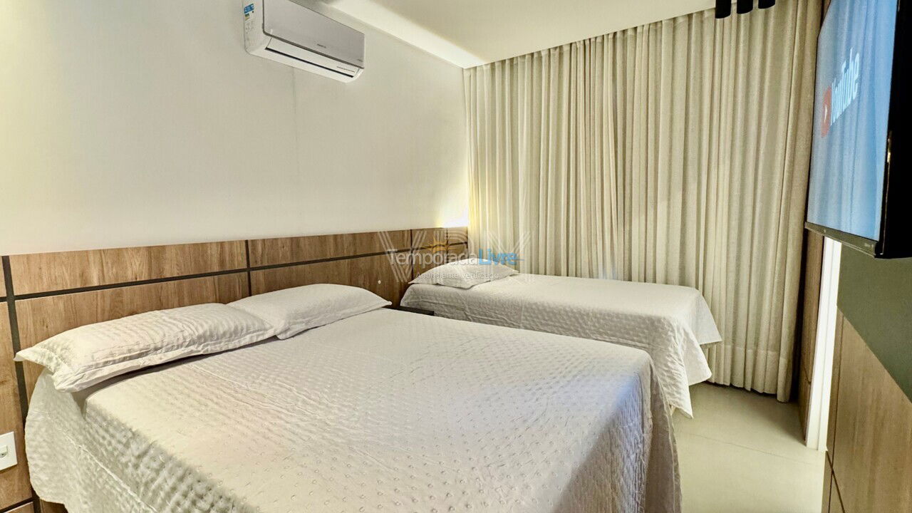 Apartment for vacation rental in Bombinhas (Canto Grande)