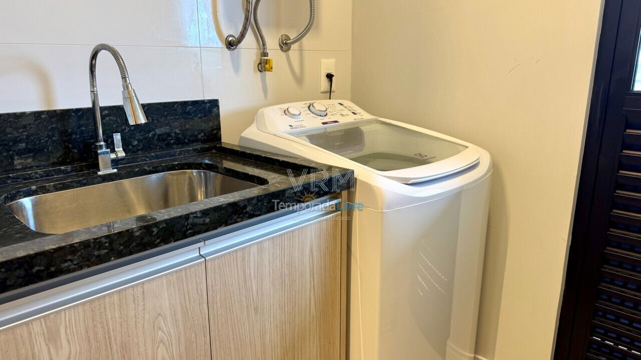 Apartamento para aluguel de temporada em Bombinhas (Canto Grande)