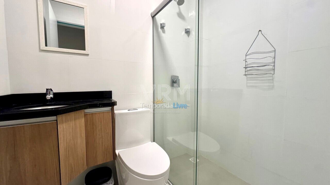 Apartamento para aluguel de temporada em Bombinhas (Canto Grande)
