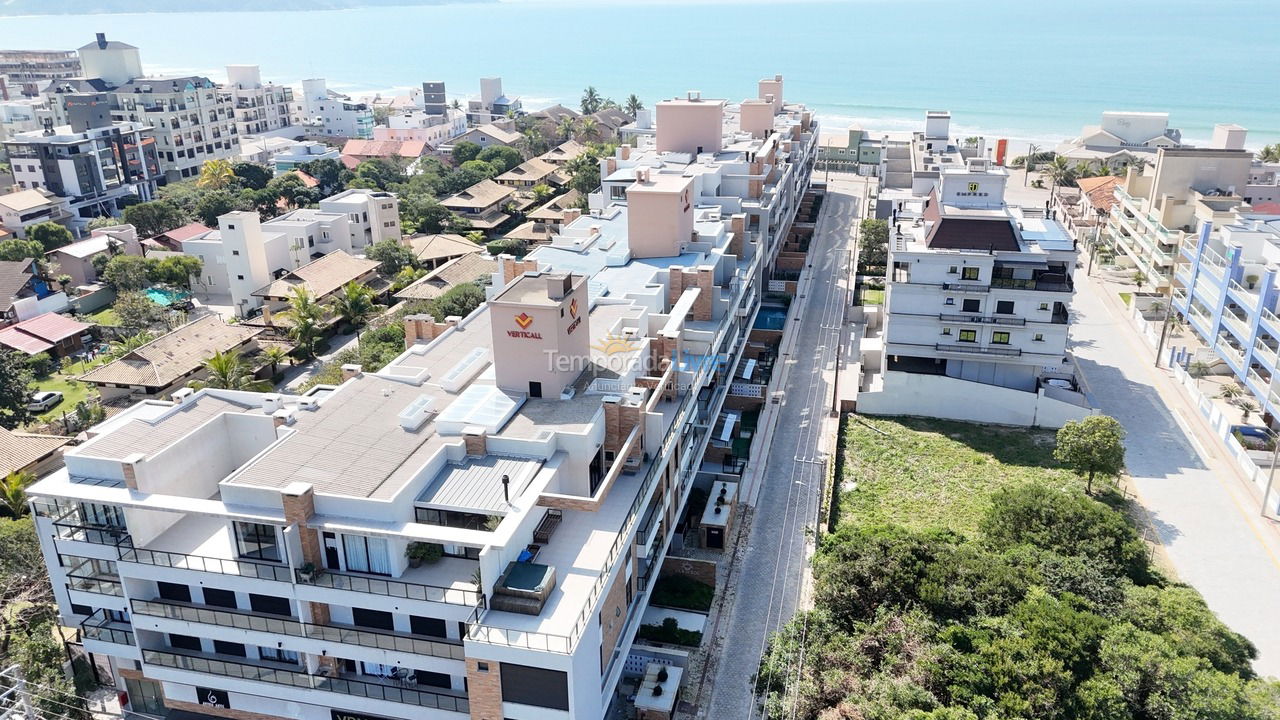 Apartamento para aluguel de temporada em Bombinhas (Canto Grande)