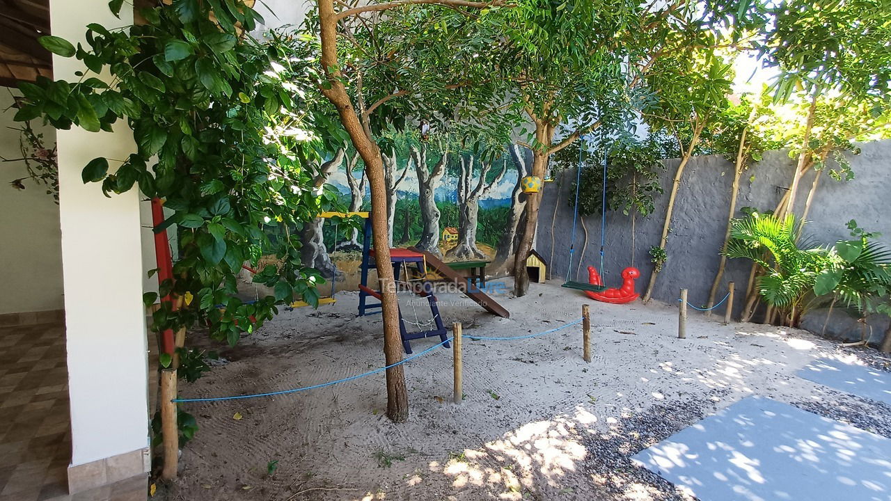 Casa para aluguel de temporada em Entre Rios (Praia da Barra Rio Sauipe)