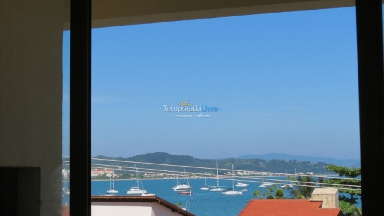 Apartamento para aluguel de temporada em Florianópolis (Jurere Tradicional)