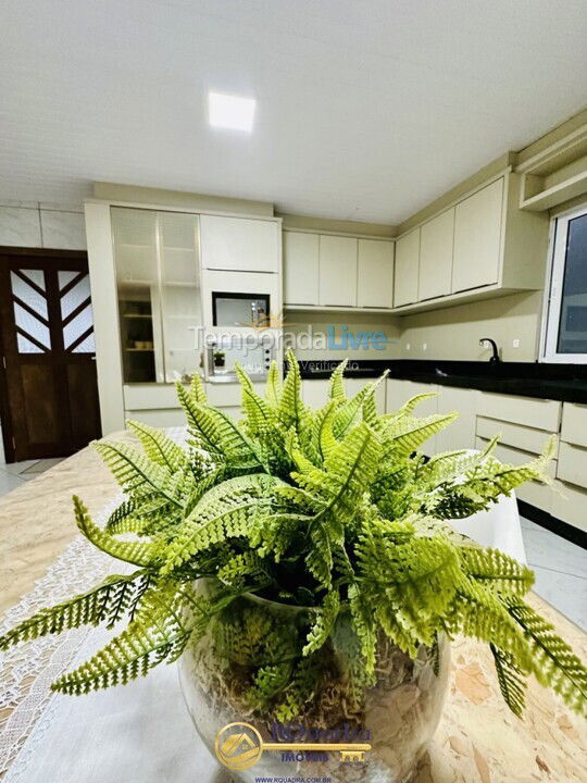 Apartamento para alquiler de vacaciones em Bombinhas (Sertãozinho)
