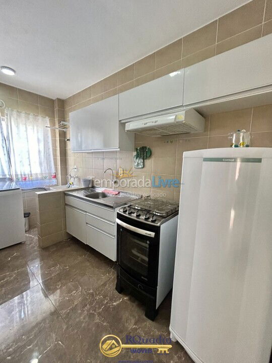 Apartamento para alquiler de vacaciones em Bombinhas (Praia de Bombas)