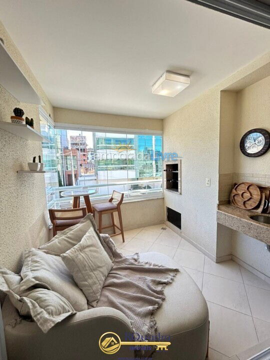 Apartment for vacation rental in Bombinhas (Praia de Bombas)