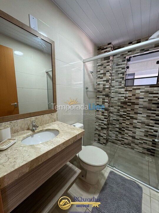 Apartment for vacation rental in Bombinhas (Praia de Bombas)