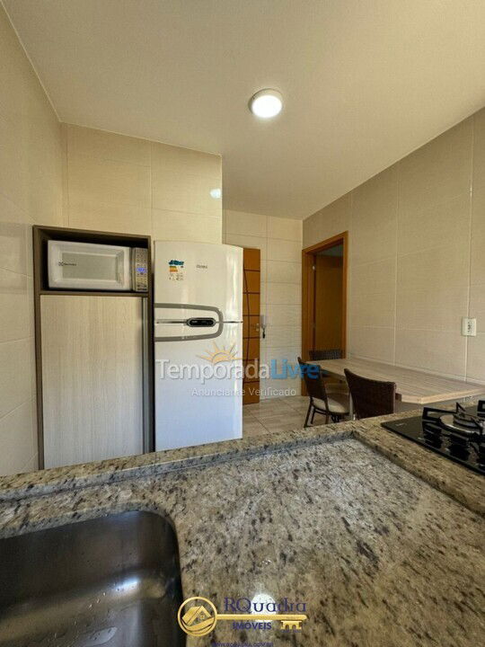 Apartamento para alquiler de vacaciones em Bombinhas (Praia de Bombas)