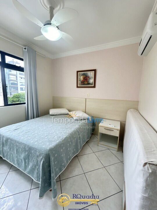 Apartment for vacation rental in Bombinhas (Praia de Bombas)