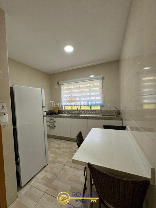 Apartamento para aluguel de temporada em Bombinhas (Praia de Bombas)