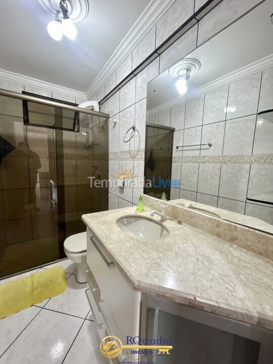 Apartment for vacation rental in Bombinhas (Praia de Bombas)