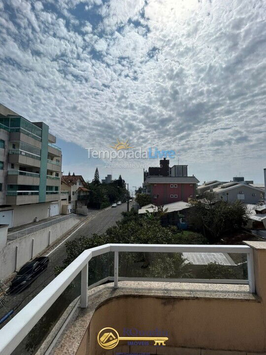 Apartamento para aluguel de temporada em Bombinhas (Praia de Bombas)