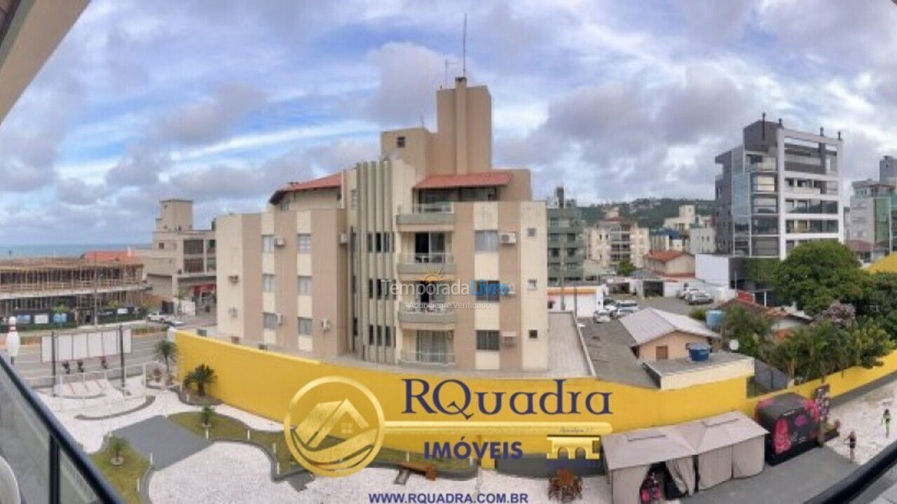 Apartment for vacation rental in Bombinhas (Praia de Bombas)