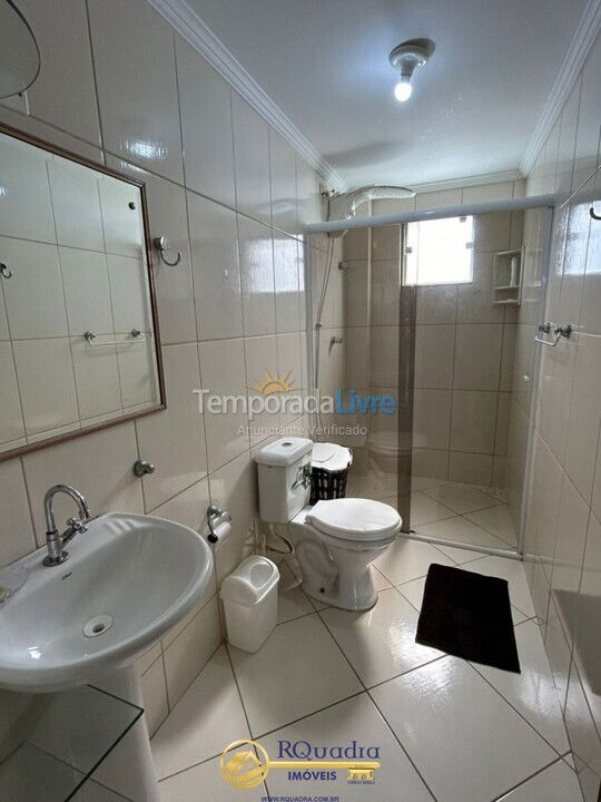 Apartamento para aluguel de temporada em Bombinhas (Praia de Bombas)