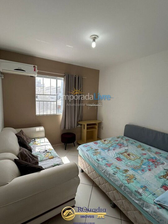 Apartamento para aluguel de temporada em Bombinhas (Praia de Bombas)
