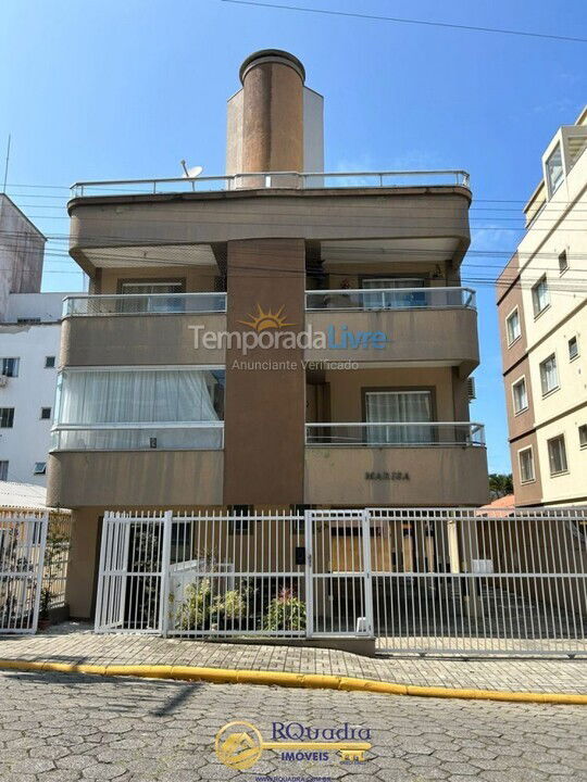 Apartamento para aluguel de temporada em Bombinhas (Praia de Bombas)