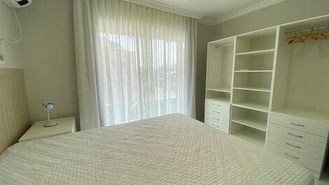 Apartamento com 3 dormitórios Praia de Canto Grande