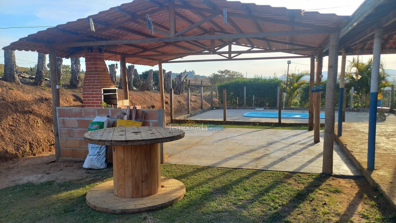 Chácara / sítio para aluguel de temporada em Soledade de Minas (Bairro Marimbondo)
