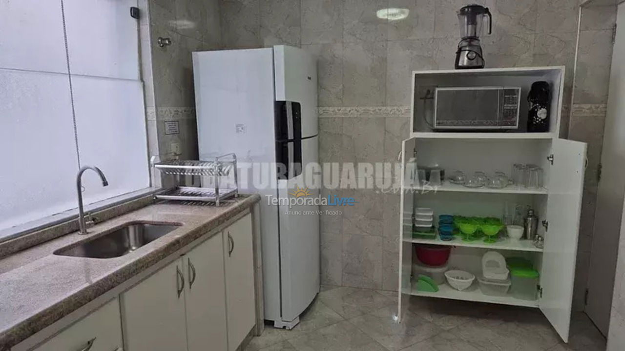 Apartamento para aluguel de temporada em Guaruja (Jardim Belmar)
