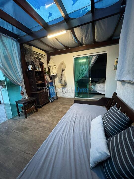 Apartamento para aluguel de temporada em Bombinhas (Praia de Bombas)