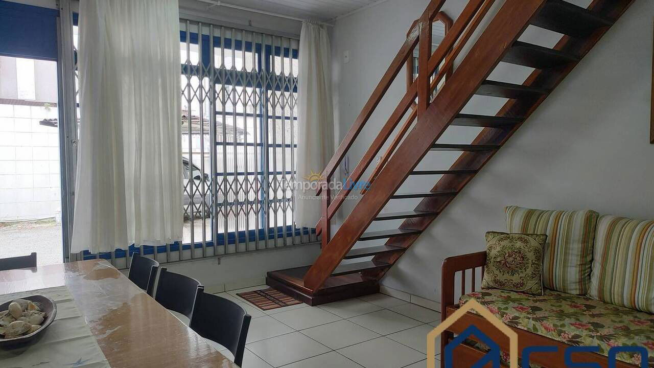 Apartamento para aluguel de temporada em Florianopolis (Canasvieiras)
