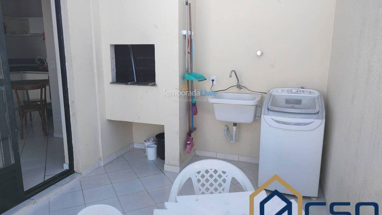 Apartamento para aluguel de temporada em Florianopolis (Canasvieiras)