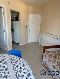 Apartamento 1 Dormitório | No Centro de Canasvieiras