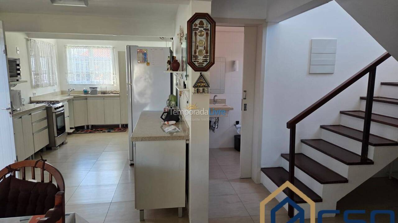 House for vacation rental in Florianopolis (Canasvieiras)
