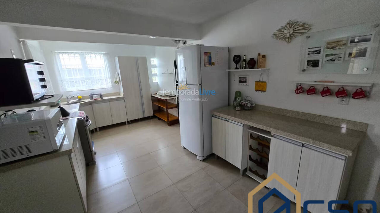House for vacation rental in Florianopolis (Canasvieiras)