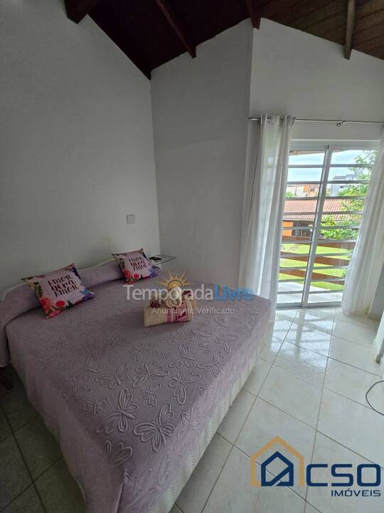 House for vacation rental in Florianopolis (Canasvieiras)